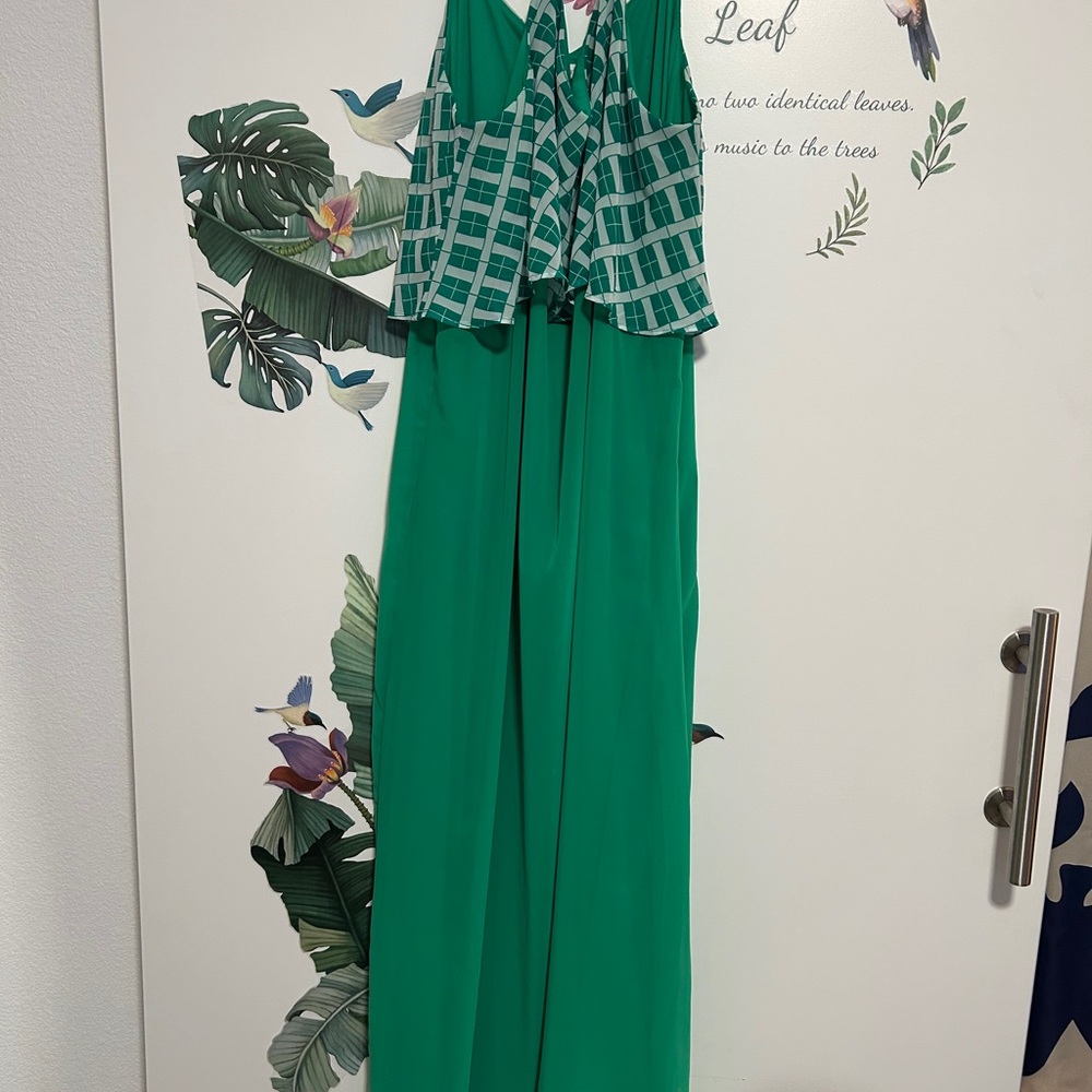 Elegant NEW Charming Charlies Green Layered Maxi Dress